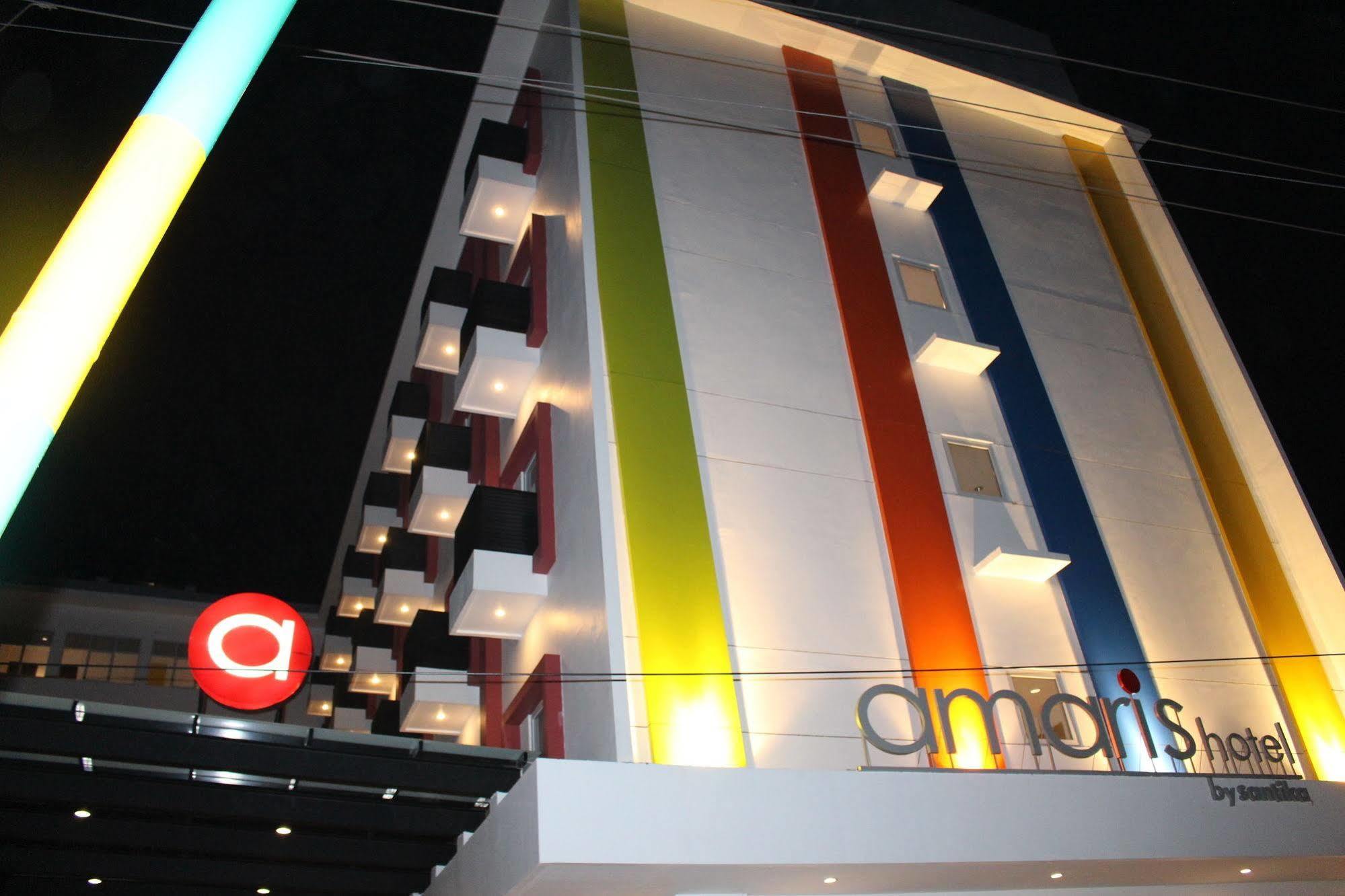 Amaris Hotel Bengkulu Exterior photo